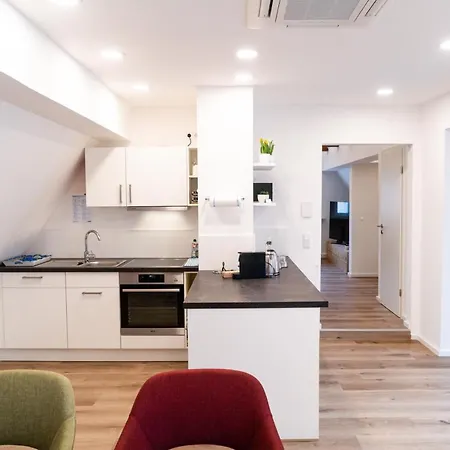 - - Wohnraum Auf Zeit Apartament