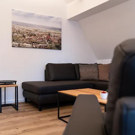 Apartment - - Wohnraum Auf Zeit
